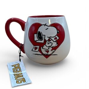 Peanuts Red and White Mug NEW